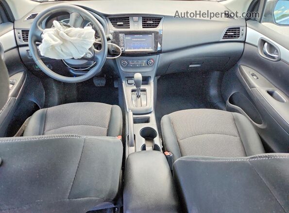 3N1AB7AP8KY211154 2019 NISSAN SENTRA Black Dashboard view