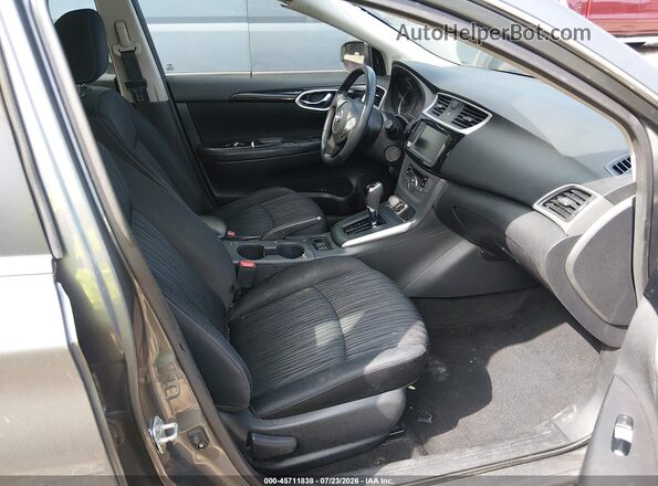 3N1AB7AP8KY226219 2019 NISSAN SENTRA Gray Vista interior delantera
