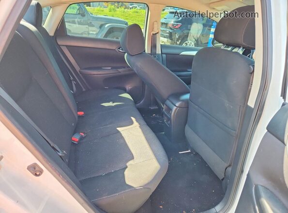 3N1AB7AP8KY290857 2019 NISSAN SENTRA White Widok tylnych siedzeń