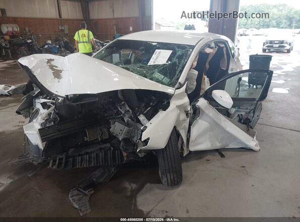 3N1AB7AP8KY305888 2019 NISSAN SENTRA Белый Вид спереди