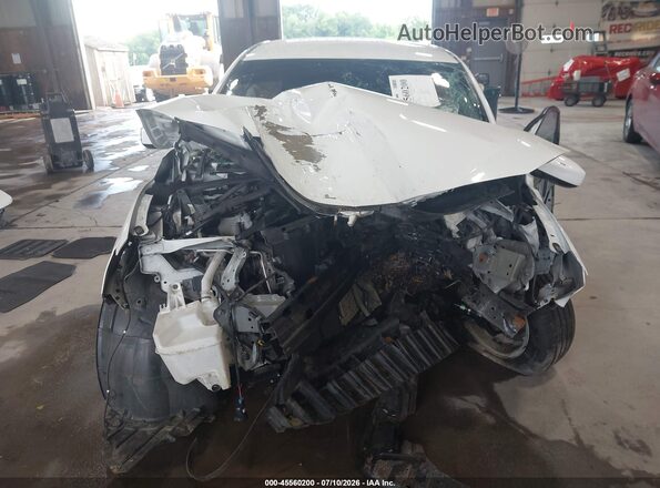 3N1AB7AP8KY305888 2019 NISSAN SENTRA Белый Вид панели приборов