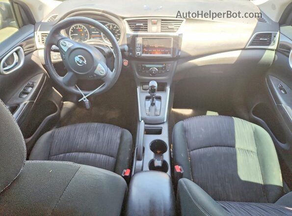 3N1AB7AP8KY441082 2019 NISSAN SENTRA Black Dashboard view