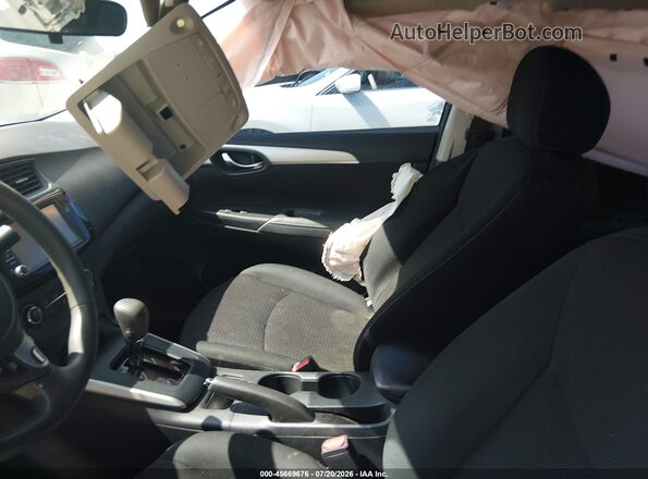 3N1AB7AP8KY443074 2019 NISSAN SENTRA Blue Widok wnętrza z przodu