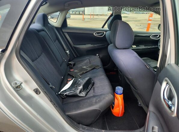 3N1AB7AP9GY214183 2016 NISSAN SENTRA Silver Vista de los asientos traseros