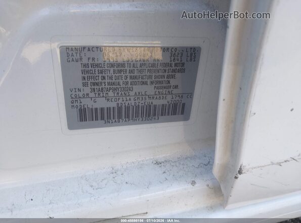 3N1AB7AP9HY330243 2017 NISSAN SENTRA White Vista del compartimento del motor