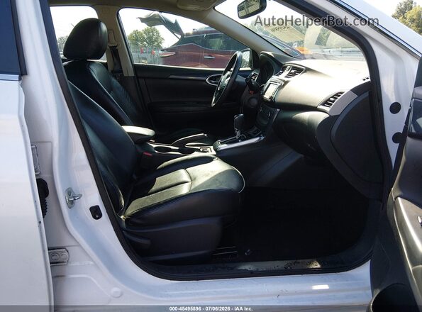 3N1AB7AP9HY336043 2017 NISSAN SENTRA White Widok wnętrza z przodu