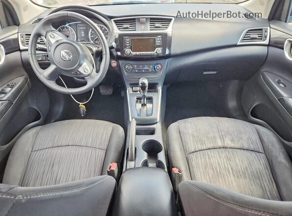 3N1AB7AP9HY350783 2017 NISSAN SENTRA Silver Առջևի վահանակի տեսք