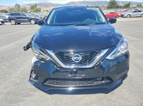 3N1AB7AP9JL627807 2018 NISSAN SENTRA Black Widok z przodu