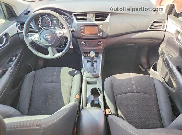 3N1AB7AP9JY214689 2018 NISSAN SENTRA Белый Вид панели приборов