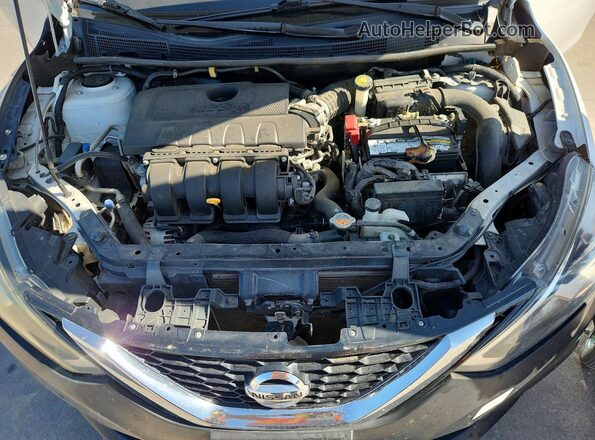 3N1AB7AP9JY214689 2018 NISSAN SENTRA Белый Вид задней части салона