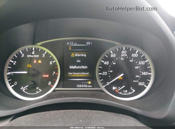 3N1AB7AP9JY225871 2018 NISSAN SENTRA Silver Widok tylnych siedzeń