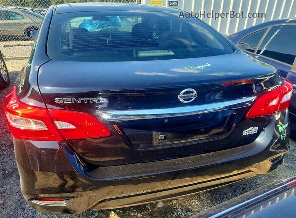 3N1AB7AP9JY239558 2018 NISSAN SENTRA Black Widok z tyłu