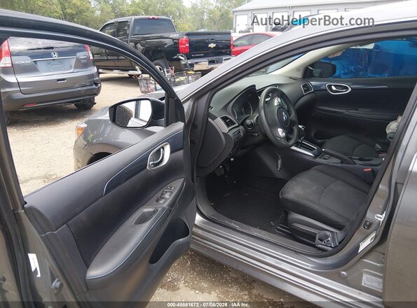 3N1AB7AP9JY242976 2018 NISSAN SENTRA Серый Вид салона спереди