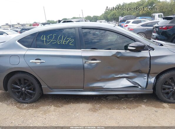 3N1AB7AP9JY242976 2018 NISSAN SENTRA Серый Вид задней части салона