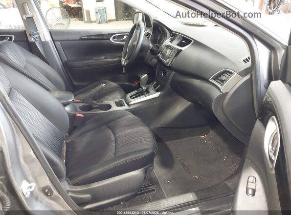 3N1AB7AP9JY296939 2018 NISSAN SENTRA Серый Вид салона спереди