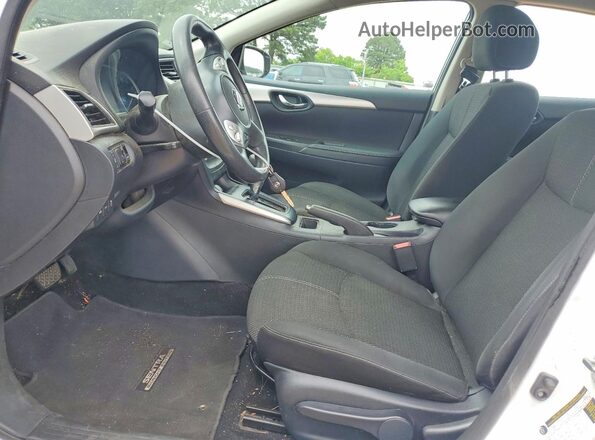 3N1AB7AP9JY333519 2018 NISSAN SENTRA White Front interior view