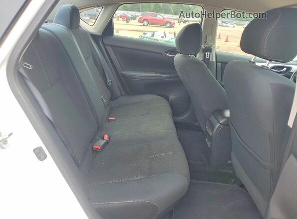 3N1AB7AP9JY333519 2018 NISSAN SENTRA White Rear seats view