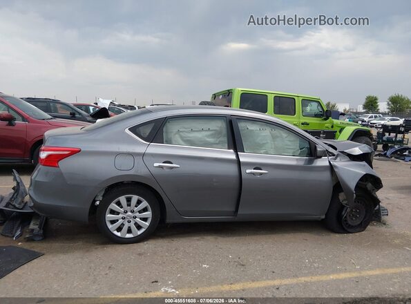 3N1AB7AP9KY207937 2019 NISSAN SENTRA Gray Widok wnętrza z tyłu