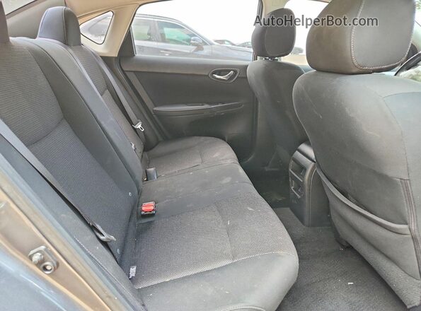 3N1AB7AP9KY238735 2019 NISSAN SENTRA Gray უკანა სავარძლების ხედი