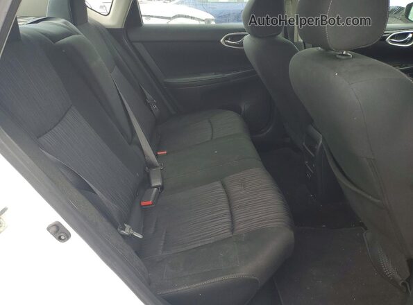3N1AB7AP9KY280242 2019 NISSAN SENTRA White Հետևի նստատեղերի տեսք