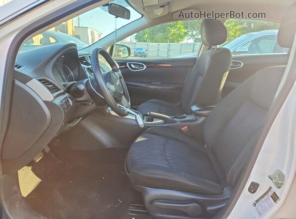 3N1AB7AP9KY340505 2019 NISSAN SENTRA Белый Вид салона спереди