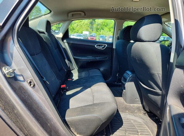 3N1AB7AP9KY371219 2019 NISSAN SENTRA Gray Rear seats view