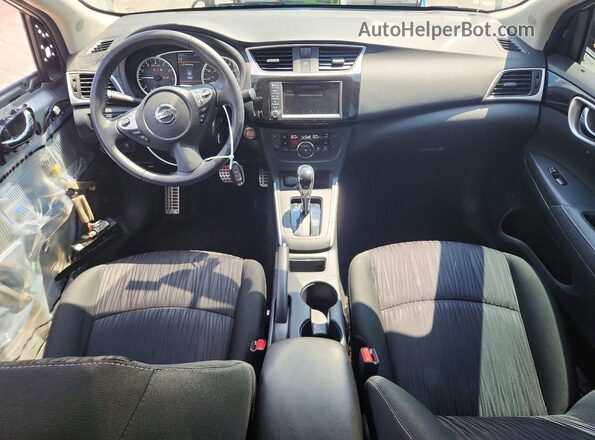 3N1AB7AP9KY415512 2019 NISSAN SENTRA Silver Vista del salpicadero