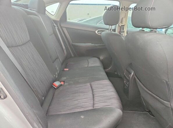 3N1AB7AP9KY453564 2019 NISSAN SENTRA Silver Vista de los asientos traseros