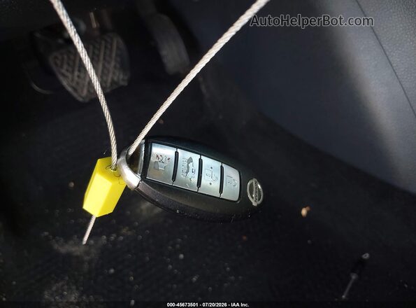 3N1AB7APXHY226280 2017 NISSAN SENTRA White Vista del salpicadero