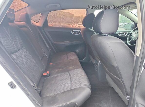 3N1AB7APXHY336293 2017 NISSAN SENTRA White Vista de los asientos traseros