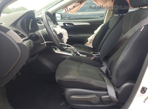 3N1AB7APXHY367513 2017 NISSAN SENTRA White Вид салону спереду