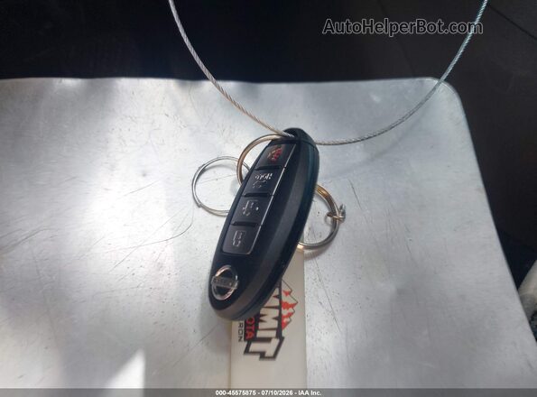 3N1AB7APXHY405192 2017 NISSAN SENTRA White Widok deski rozdzielczej