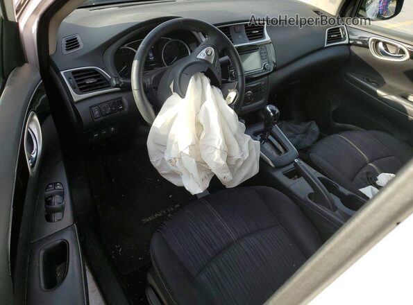 3N1AB7APXJL622602 2018 NISSAN SENTRA Белый Вид панели приборов