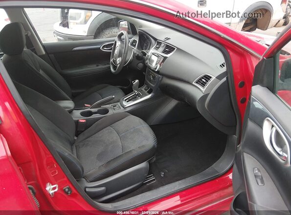 3N1AB7APXJY203328 2018 NISSAN SENTRA Red Вид салону спереду