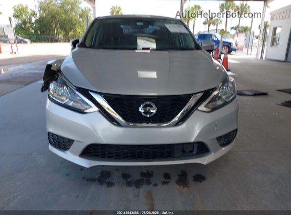 3N1AB7APXJY207430 2018 NISSAN SENTRA Silver Widok zestawu wskaźników