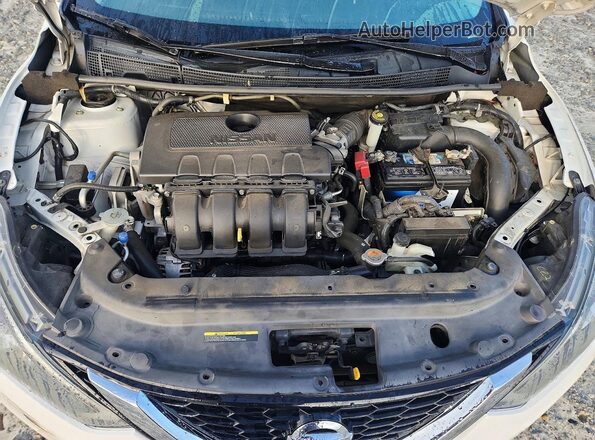 3N1AB7APXJY337255 2018 NISSAN SENTRA White Rear interior view