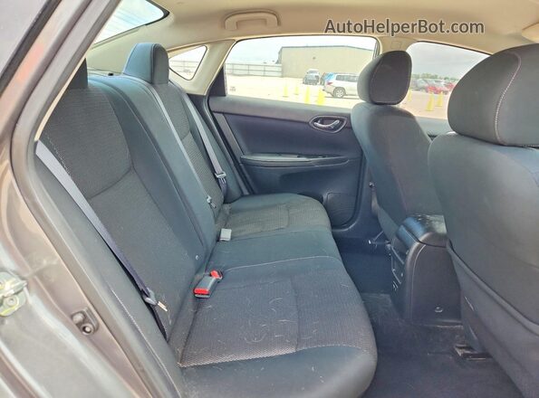 3N1AB7APXKY380978 2019 NISSAN SENTRA Gray უკანა სავარძლების ხედი