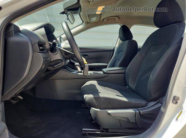 3N1AB8BV0SY276518 2025 NISSAN SENTRA White Front interior view