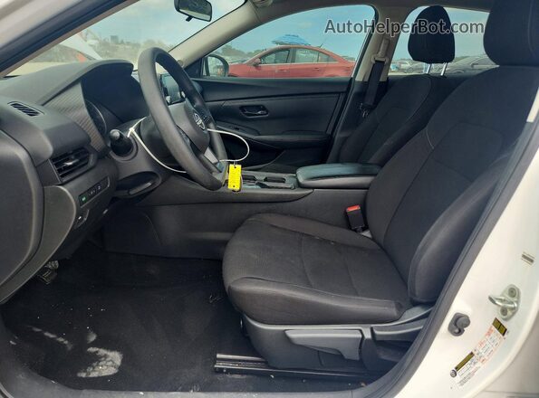 3N1AB8BV3RY248464 2024 NISSAN SENTRA White წინა სალონის ხედი
