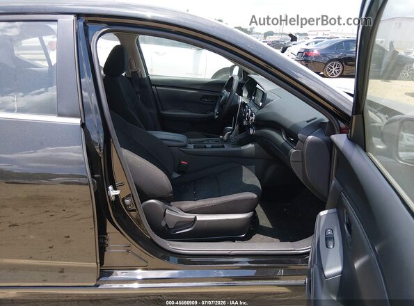 3N1AB8BV4SY384107 2025 NISSAN SENTRA Black Սալոնի դիմացի տեսք