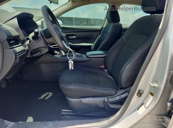 3N1AB8BV8MY264264 2021 NISSAN SENTRA Silver Front interior view