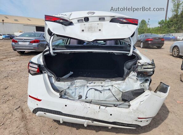 3N1AB8BV8RY218375 2024 NISSAN SENTRA White Rear view