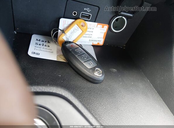3N1AB8BV9PY246568 2023 NISSAN SENTRA Silver Առջևի վահանակի տեսք