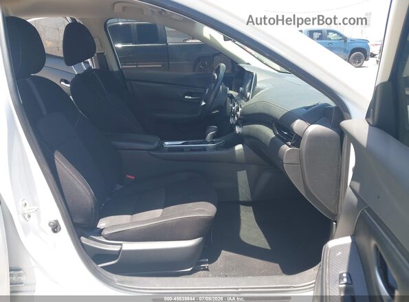 3N1AB8CV0MY317361 2021 NISSAN SENTRA White Widok wnętrza z przodu