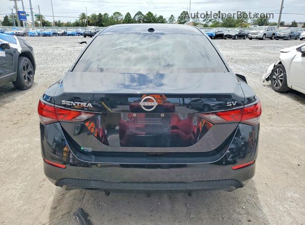 3N1AB8CV0RY298995 2024 NISSAN SENTRA Black Հետևի տեսք