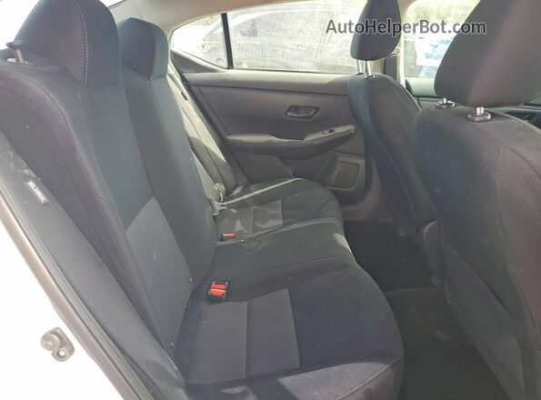 3N1AB8CV0SY222490 2025 NISSAN SENTRA White Հետևի նստատեղերի տեսք