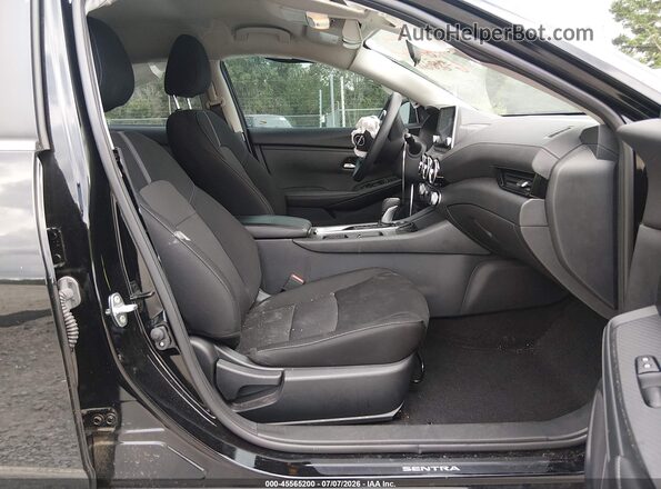 3N1AB8CV0SY227544 2025 NISSAN SENTRA Черный Вид салона спереди