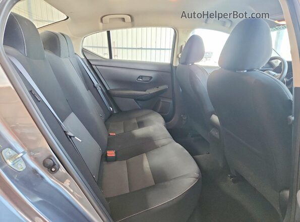 3N1AB8CV0SY303098 2025 NISSAN SENTRA Gray Widok tylnych siedzeń