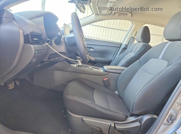 3N1AB8CV0SY303098 2025 NISSAN SENTRA Gray Widok wnętrza z przodu