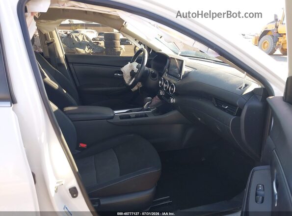 3N1AB8CV1MY213252 2021 NISSAN SENTRA Белый Вид салона спереди